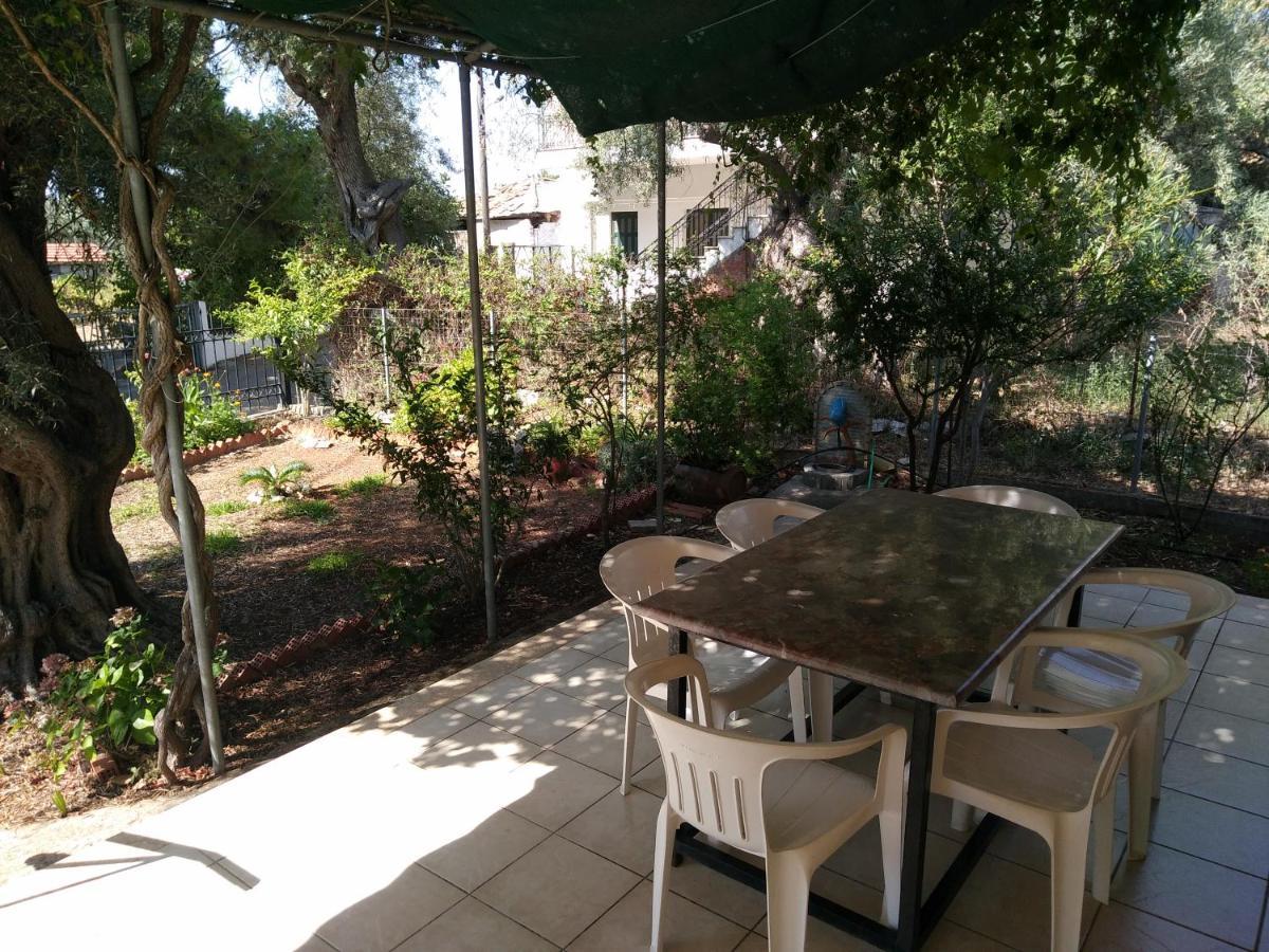 Villa Lefkas House With Garden à Tsoukaládhes Extérieur photo