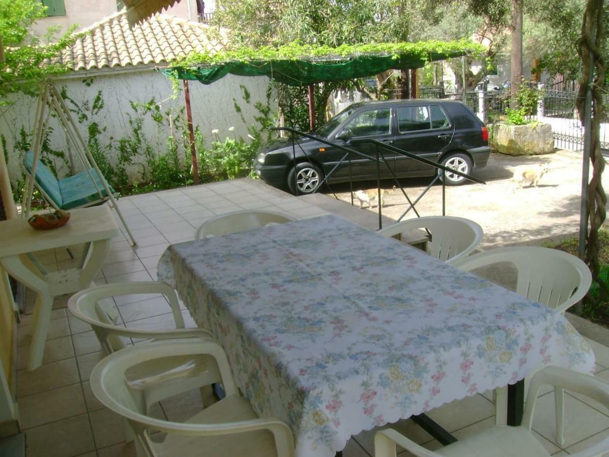 Villa Lefkas House With Garden à Tsoukaládhes Extérieur photo